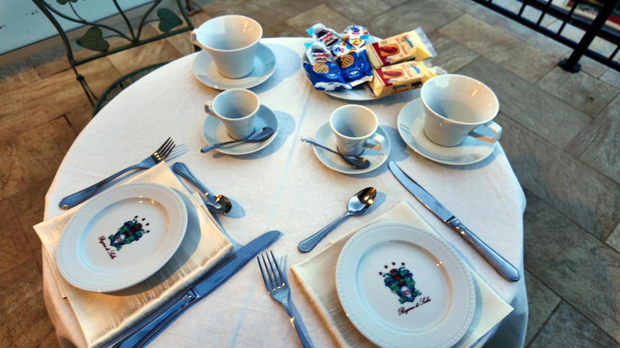 Regina Di Saba - Hotel Villa Per Ricevimenti グロッタミナルダ エクステリア 写真